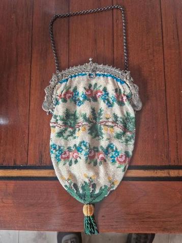 Buideltje groot model 1875 beschikbaar voor biedingen