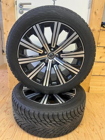 Volvo XC90 winterbanden set 275 45 20 Nokian beschikbaar voor biedingen