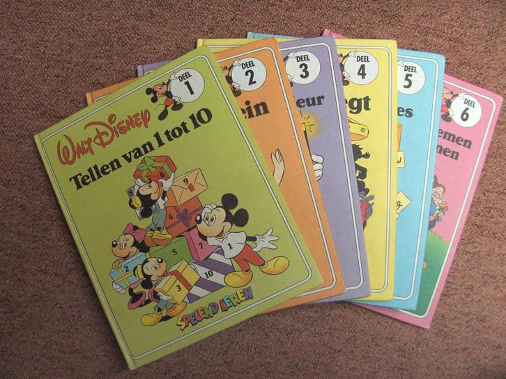 Walt Disney 's Spelend Leren, Verzamelen, Disney, Gebruikt, Papier, Kaart of Schrift, Overige figuren, Ophalen of Verzenden