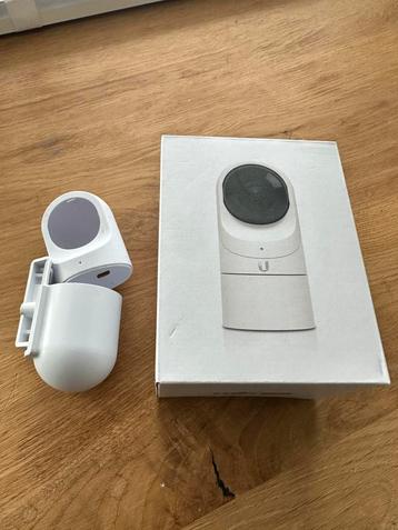 Ubiquiti G3-FLEX camera PoE + wandbeugel beschikbaar voor biedingen