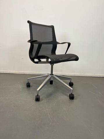80x Herman Miller Setu  bureaustoel beschikbaar voor biedingen