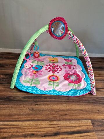 Speelkleed  beschikbaar voor biedingen
