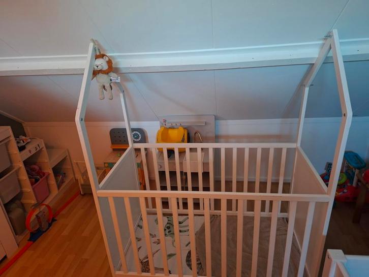Bedje, Kinderen en Baby's, Kinderkamer | Bedden, 140 tot 160 cm, 70 tot 85 cm, Lattenbodem, Ophalen
