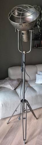 Industriële vloerlamp, Ophalen, Gebruikt, 150 tot 200 cm