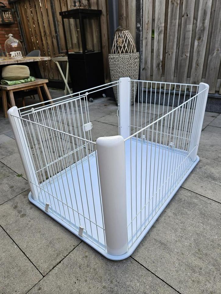 Puppy/honden bench wit.  Grote uitvoering, Dieren en Toebehoren, Hondenbenches, Gebruikt, Ophalen