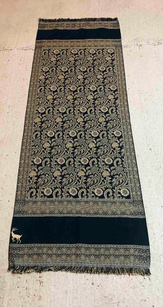 Klassieke grand foulard met franjes 210/70, Huis en Inrichting, Woonaccessoires | Plaids en Woondekens, Gebruikt, Ophalen of Verzenden