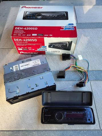 Auto Radio CD speler / USB / iPOD / Card / Panasonic 4x50W  beschikbaar voor biedingen