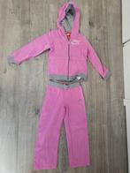 Nike trainingspak, maat 110/116, Ophalen of Verzenden, Zo goed als nieuw, Meisje, Sport- of Zwemkleding