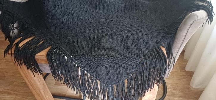 Gehaakte grote poncho, Kleding | Dames, Overige Dameskleding, Zo goed als nieuw, Ophalen of Verzenden