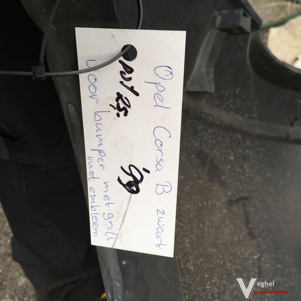 Opel Corsa B 1999  Voorbumper zwart kunstof, Auto-onderdelen, Ophalen, Gebruikt, -, Voor