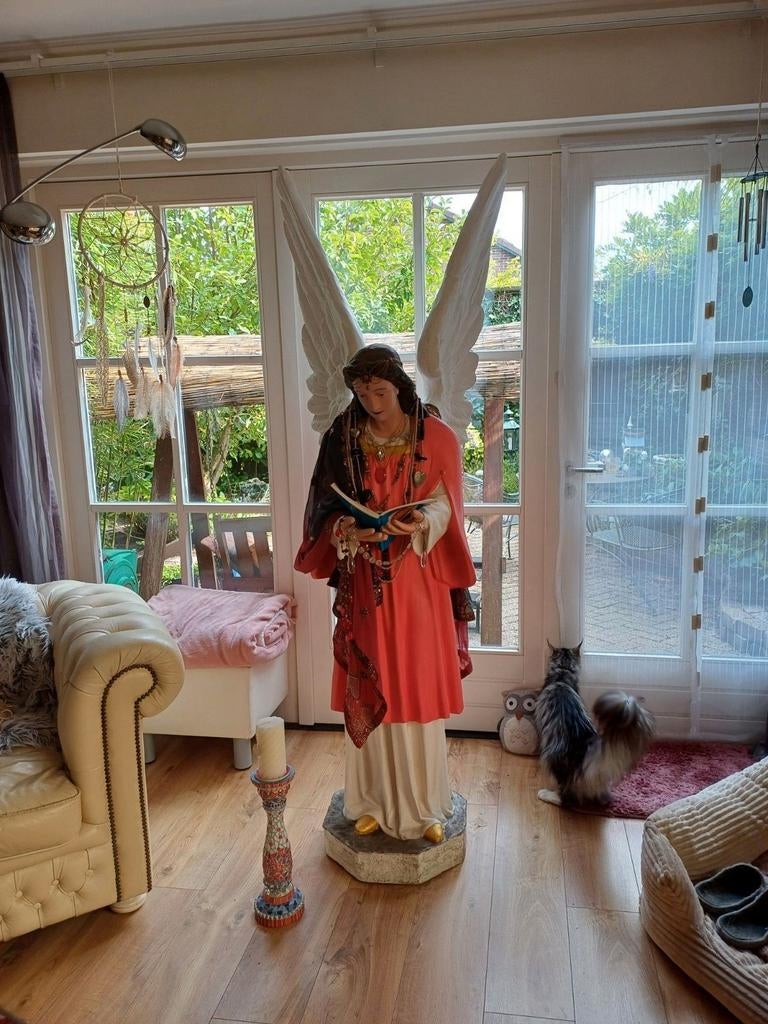 Grote engel, Ophalen