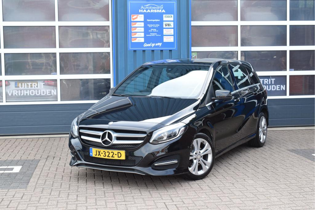 Mercedes-Benz B-Klasse 180 Prestige Navi Auromaat Cruise-con, Auto's, Voorwielaandrijving, Gebruikt, 4 cilinders, Leder en Stof