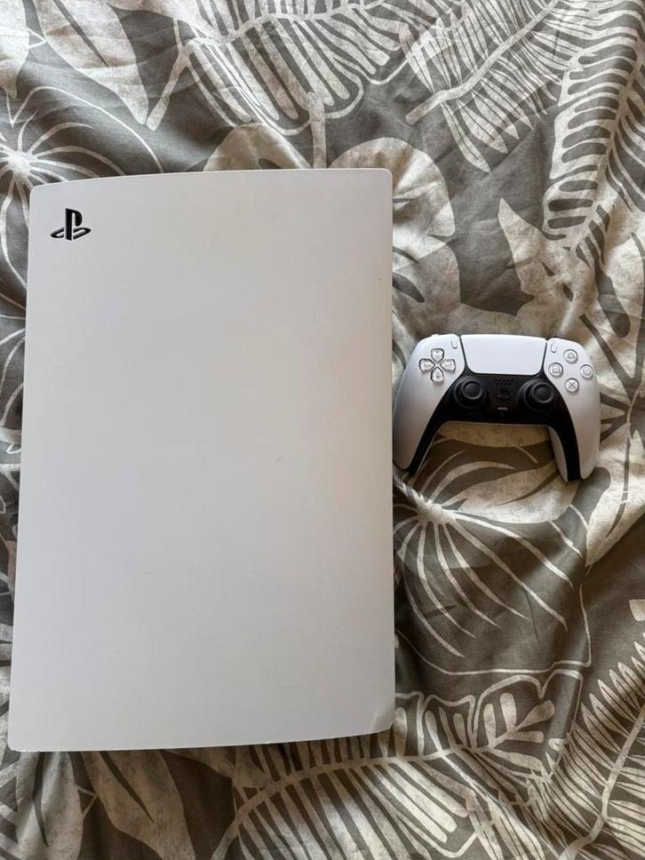 PlayStation 5, Spelcomputers en Games, Spelcomputers | Sony PlayStation 5, Zo goed als nieuw, Ophalen of Verzenden