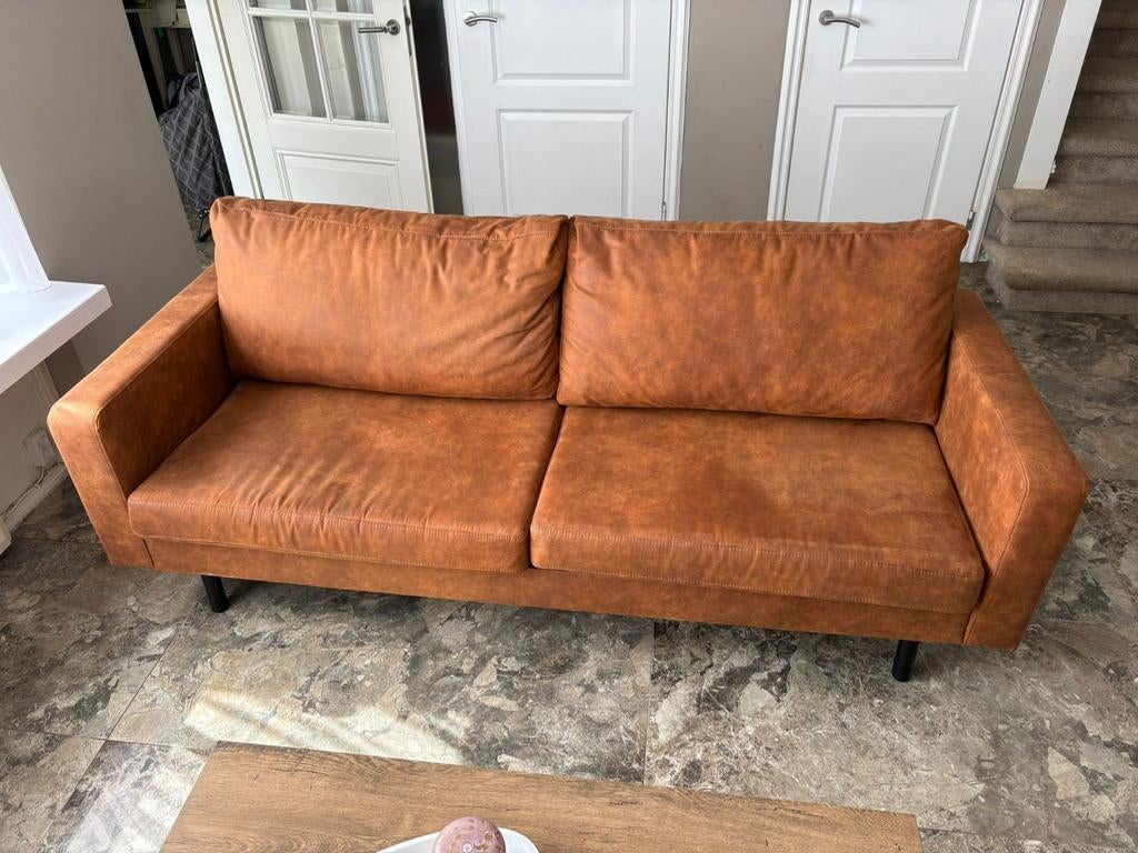 Te koop aangeboden: 2.5 zits bank en fauteuil. Z.g.a.n., Ophalen