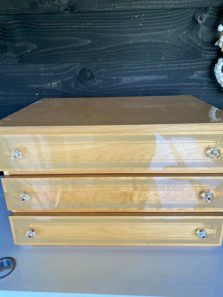 Klein ladekast met 3 laden - B56xD40xH36 cm, Ophalen, 50 tot 100 cm, Zo goed als nieuw, 3 of 4 laden