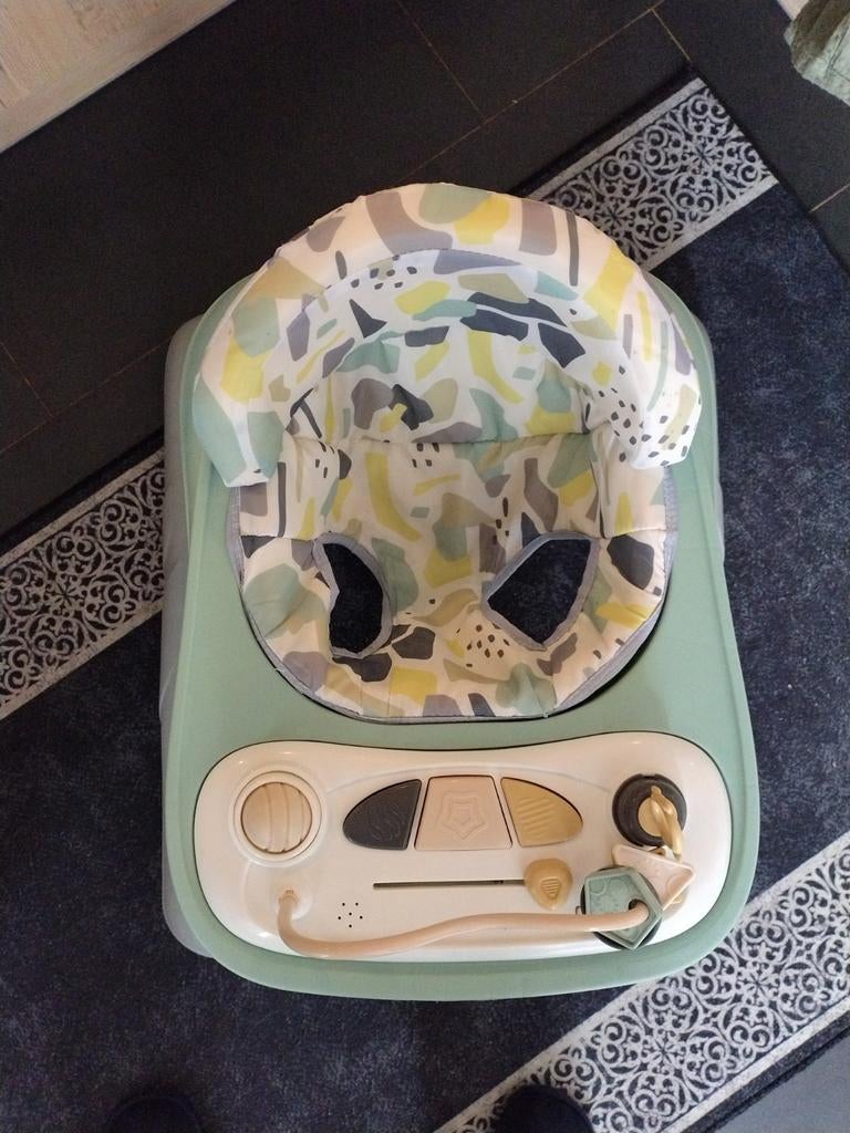 TOYZ Loopstoel met speelblad - Zo goed als nieuw, Ophalen, Zo goed als nieuw