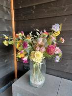 Mooie vaas met bloemen, bieden naar waarde, Ophalen of Verzenden, Zo goed als nieuw