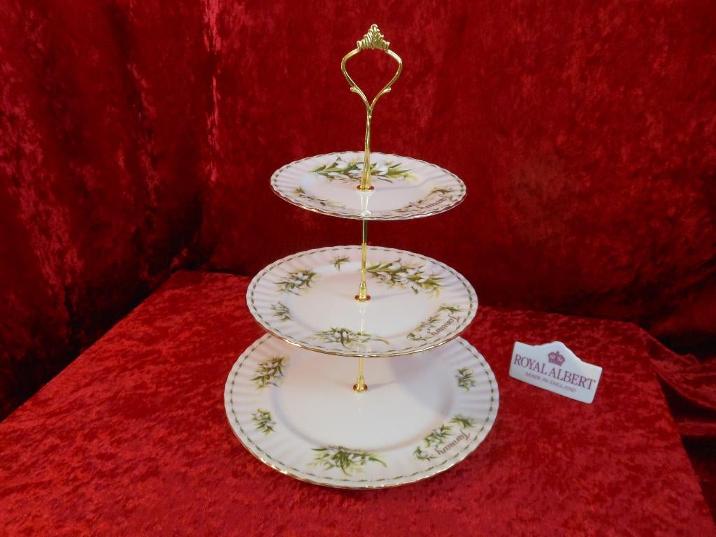 Royal Albert Flowers of the month etagere januari, Verzamelen, Porselein, Kristal en Bestek, Ophalen of Verzenden, Zo goed als nieuw