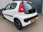 Peugeot 107 1.0-12V XS/1eigenaar/Dealer-onderhouden/Airco/AU, Auto's, Voorwielaandrijving, Euro 5, Gebruikt, 4 stoelen