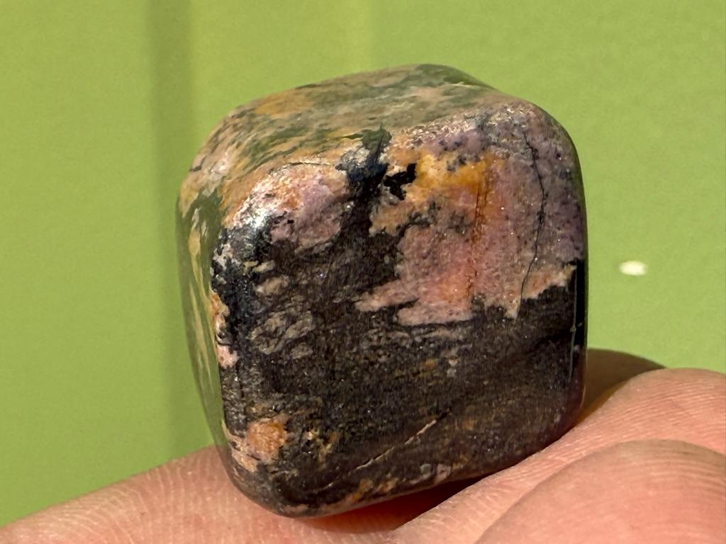 Rhodoniet broekzaksteen trommelsteen mineralen, Ophalen, Mineraal
