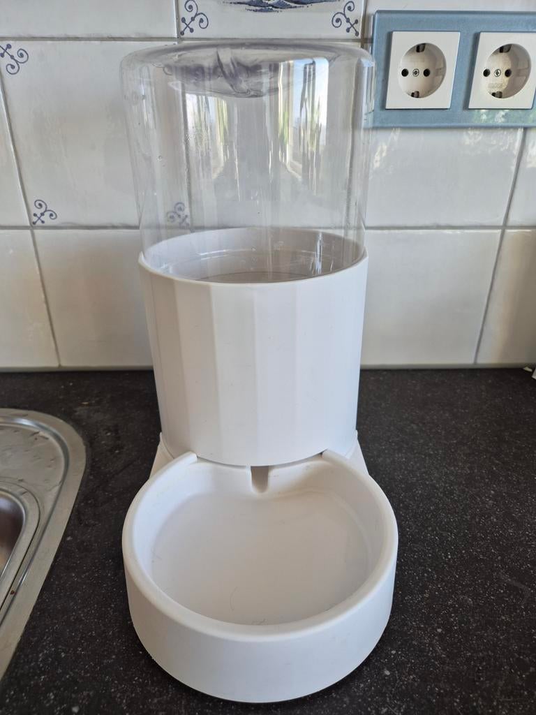 Water dispenser voor kat / hondje, Ophalen