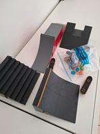 Vinger skate board park met diverse skateboards, Ophalen of Verzenden