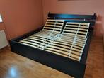 Ikea Tweepersoons Bedframe met Lattenbodem en Hoofdeinde, Huis en Inrichting, Slaapkamer | Bedden, Gebruikt, 210 cm, Tweepersoons