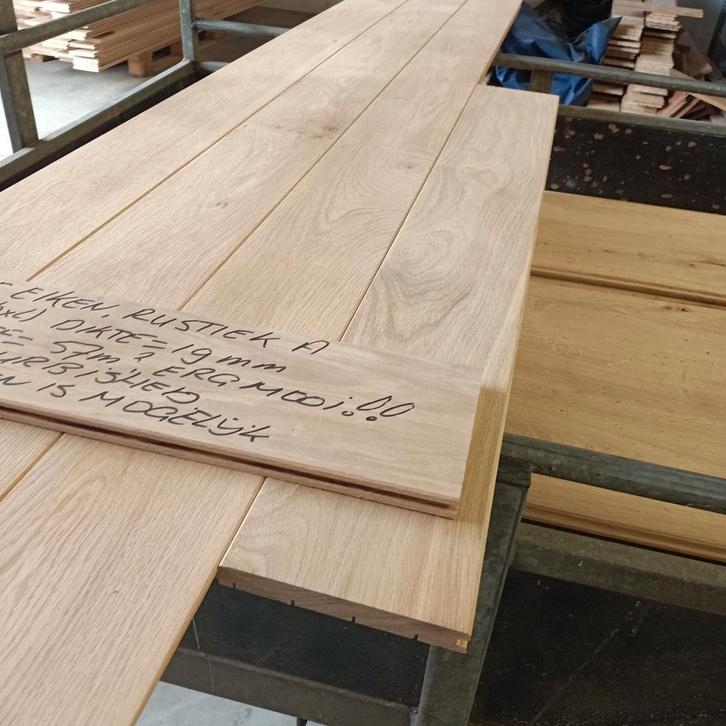 massief eiken houten vloer, 57m2, 15cm br. 100% refurbished, Doe-het-zelf en Verbouw, Vloerdelen en Plavuizen, Zo goed als nieuw