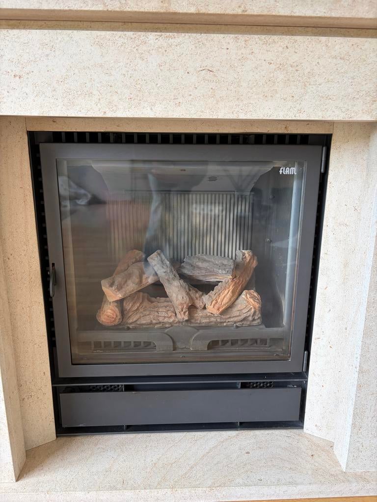 Gashaard met schouw - Flam inbouwhaard, Huis en Inrichting, Ophalen, Gebruikt, Inbouwhaard, Gashaard
