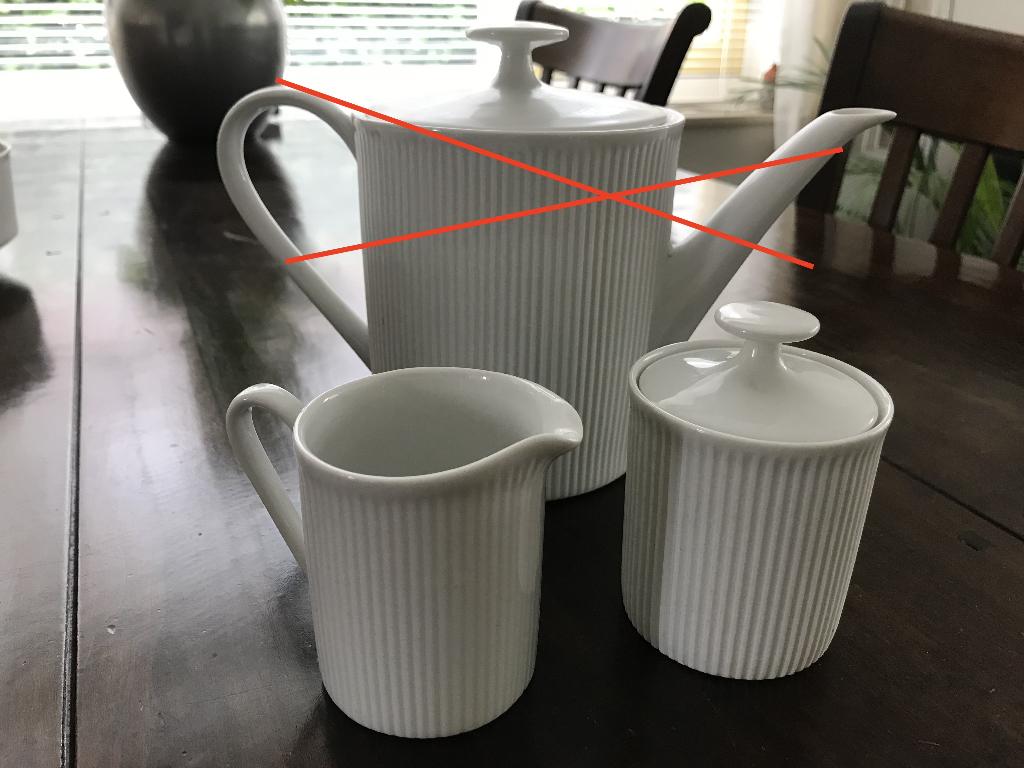 Royal Porcelain Cannelee servies (TG Ceramics / Arzberg), Huis en Inrichting, Keuken | Servies, Ophalen, Overige typen, Zo goed als nieuw