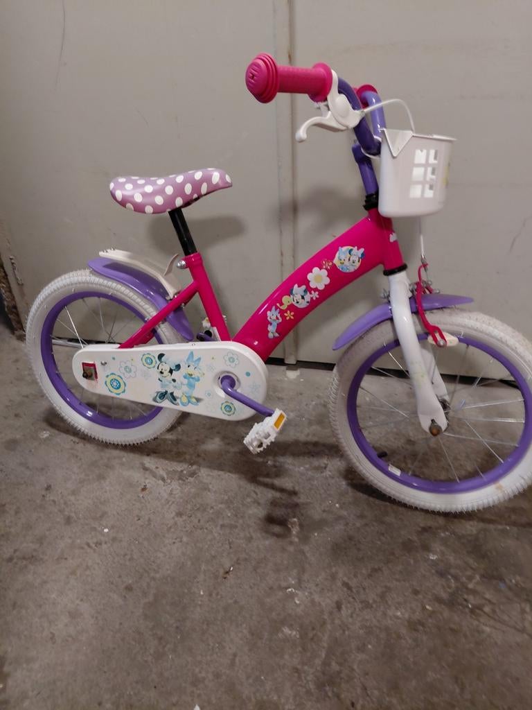 Minnie Mouse Kinderfiets 16 inch - Roze/Paars, Fietsen en Brommers, Fietsen | Kinderfietsjes, Ophalen, Zo goed als nieuw, 16 tot 20 inch