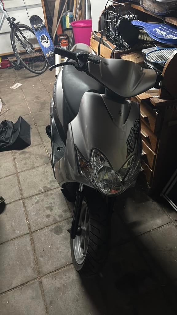 WAARDEPIJLING  Yamaha jog r, Ophalen, Zo goed als nieuw, Tweetakt, JogR of RR