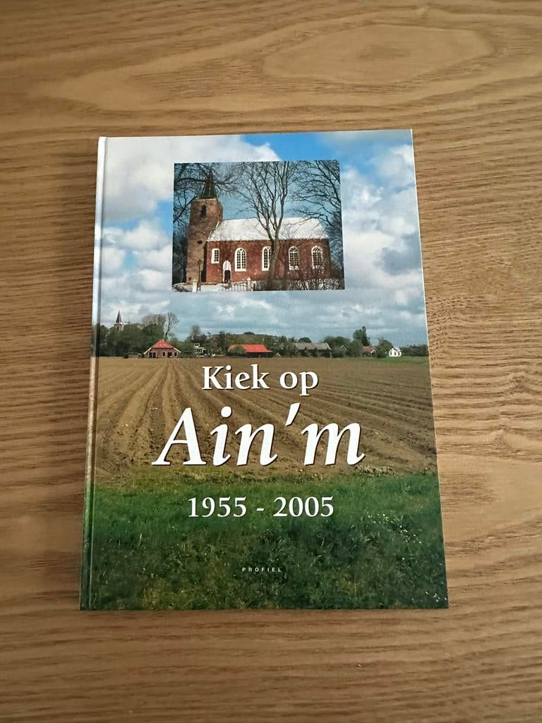 R. Wierenga - Kiek op Ainum, Boeken, Ophalen of Verzenden, Gelezen