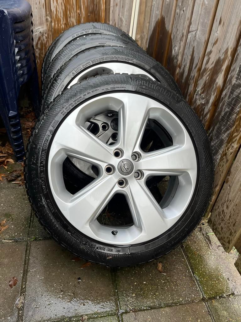 18 inch Opel velgen 5x105 met winterbanden (max 1 seizoen), Auto-onderdelen, Banden en Velgen, Ophalen, 18 inch, Gebruikt, Banden en Velgen