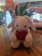Knuffel konijntje. Handgemaakt., Ophalen of Verzenden, Nieuw, Konijn