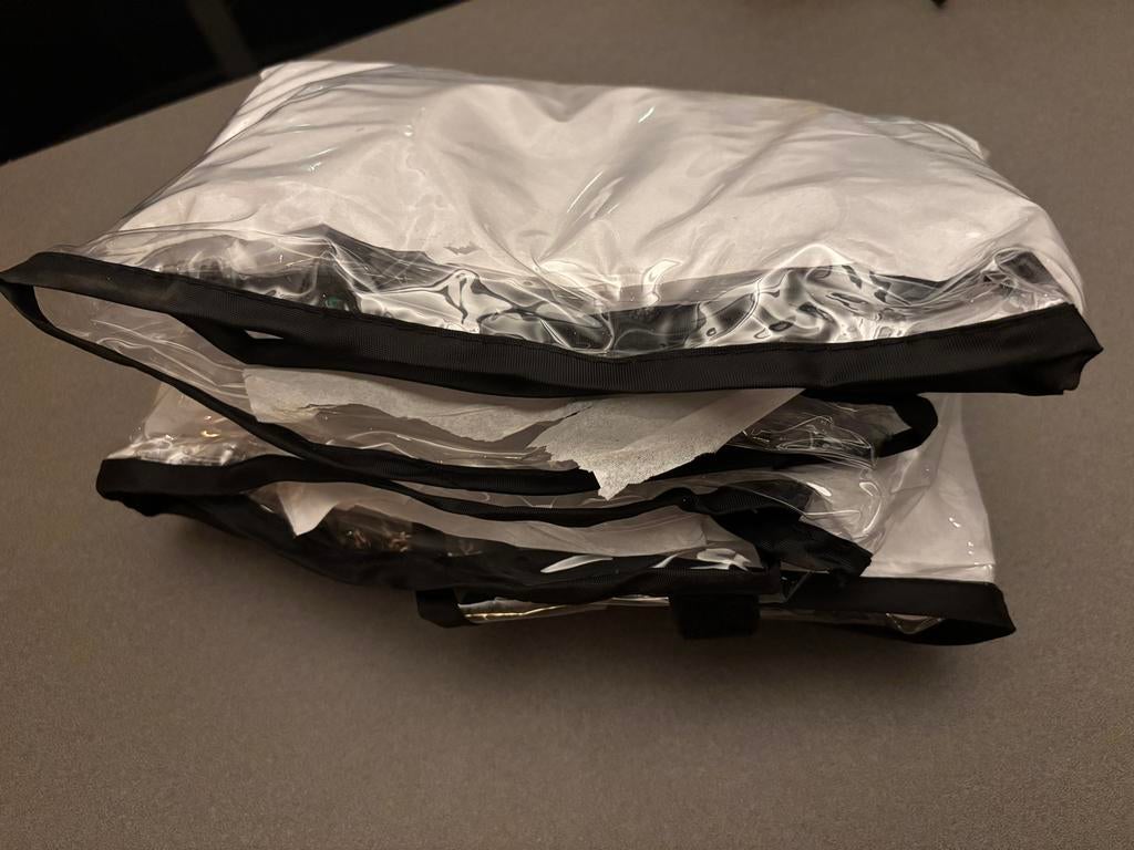 Deryan Elena regenhoes Duowagen/Tweelingwagen Nieuw, Kinderen en Baby's, Kinderwagens en Combinaties, Nieuw, Duowagen, Ophalen of Verzenden