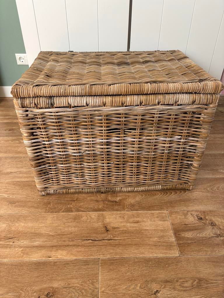Grote rotan mand IKEA - dekenkist/speelgoedmand, Ophalen, Gebruikt, Mand, Riet