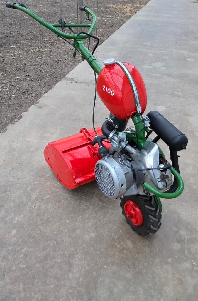 Agria 2100 in nette staat, Tuin en Terras, Hand-tuingereedschap, Ophalen, Gebruikt