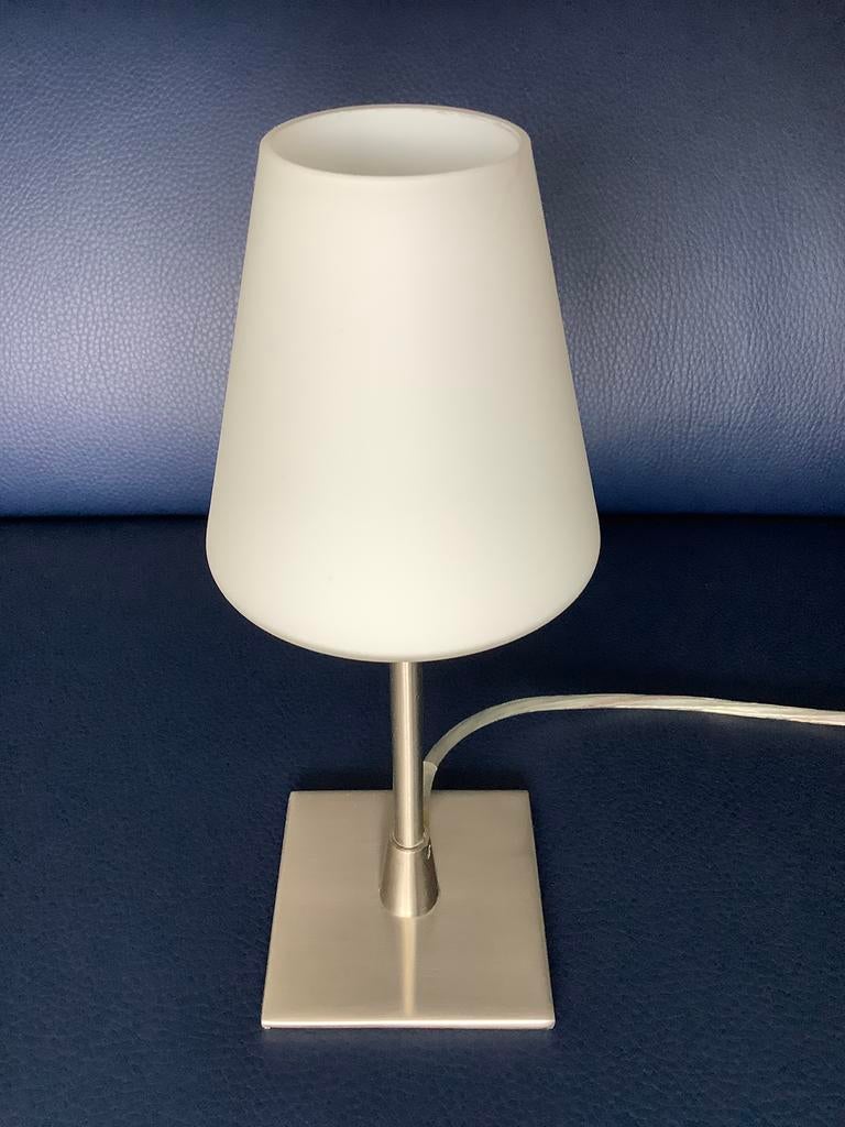 Led tafellamp Lucy in mat nikkel - modern design + zuinig, Ophalen of Verzenden, Zo goed als nieuw, Glas, Minder dan 50 cm