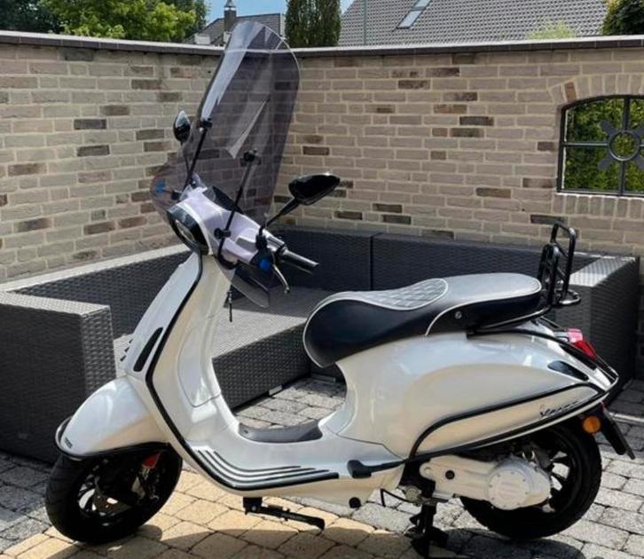 Vespa Sprint Wit Bianco 45 km bwjr 2020, Ophalen, Overige modellen, Maximaal 45 km/u, Zo goed als nieuw