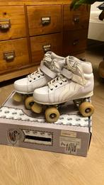 Retro-style roller skates maat 39,5, Ophalen of Verzenden, Zo goed als nieuw