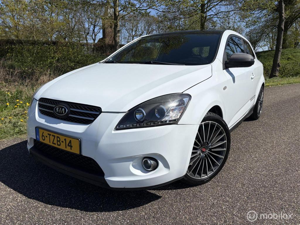 Kia pro_cee'd 1.4 CVVT X-pect, 3-Deurs, Navigatie, Auto's, Kia, Voorwielaandrijving, Euro 5, Stof, Gebruikt