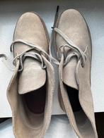 Schoenen Clarks, Beige, Overige typen, Ophalen of Verzenden, Zo goed als nieuw