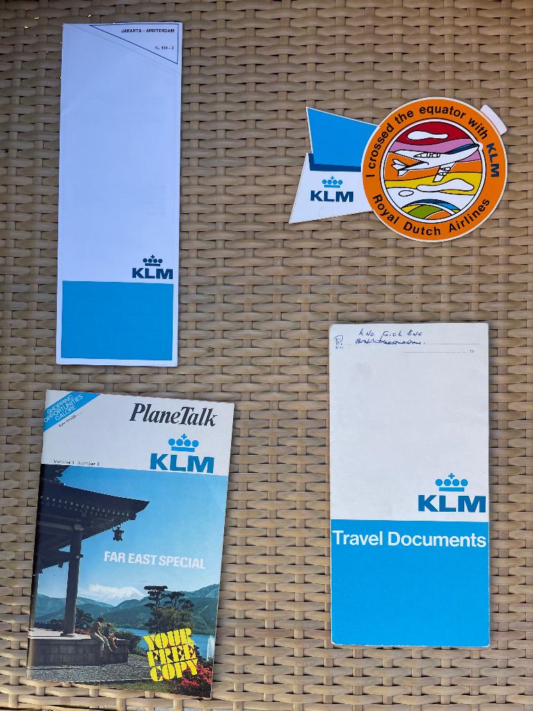 Oude Klm tickets, menukaart, sticker, Verzamelen, Ophalen of Verzenden, Gebruikt, Overige typen