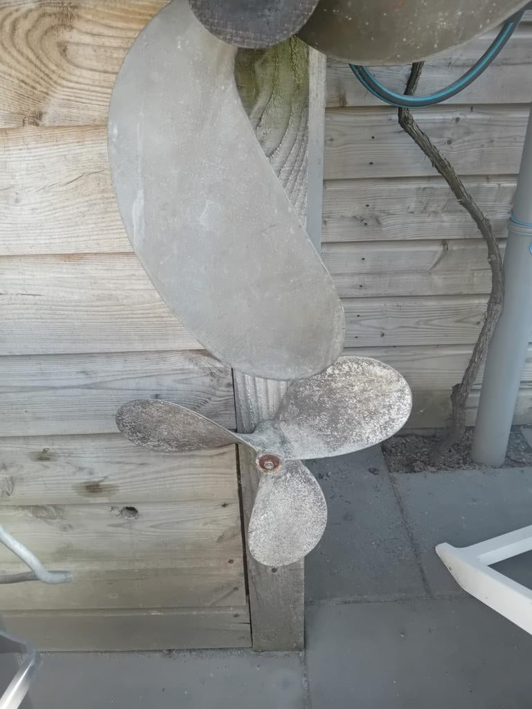 Diverse scheepsschroeven - Gebruikt, Watersport en Boten, Bootonderdelen, Ophalen of Verzenden, Gebruikt, Motor en Techniek, Zeilboot of Motorboot