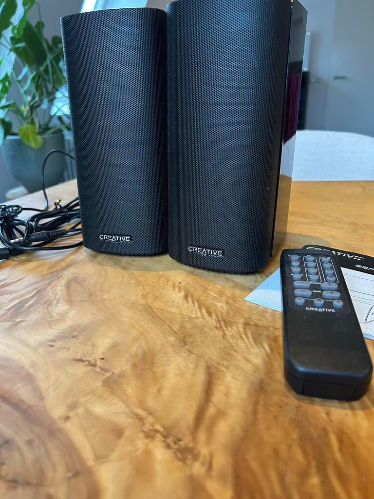 Creative T100 2.0 Desktop Speakers met Afstandsbediening, Overige merken, Ophalen of Verzenden, Zo goed als nieuw, 60 tot 120 watt