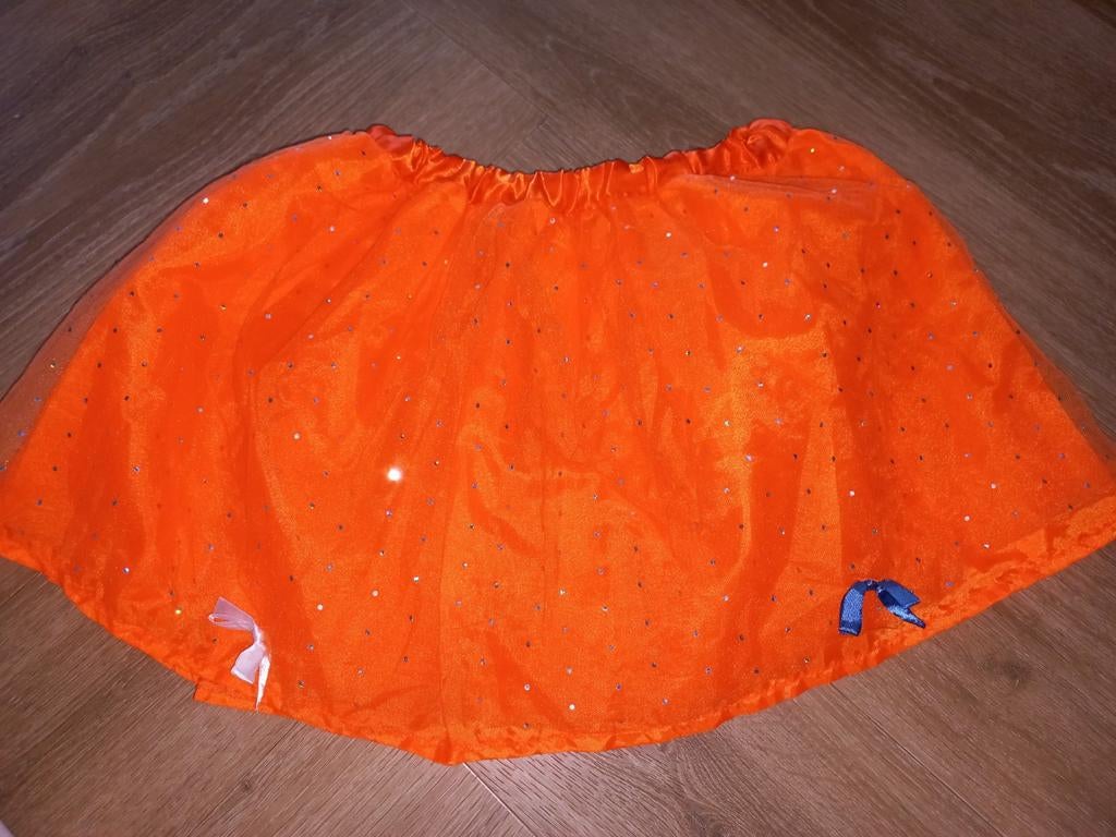Oranje rokje met strikjes, glitters en tule - Koningsdag, Ophalen of Verzenden, Gebruikt, 122 t/m 128, Meisje