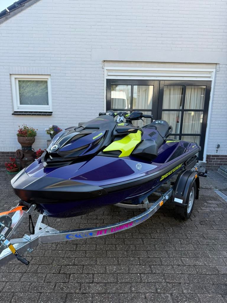 Seadoo rxp 300 paars geel 2021 nieuwe jetloader 70 uur, Watersport en Boten, Ophalen of Verzenden, Benzine, 200 pk of meer