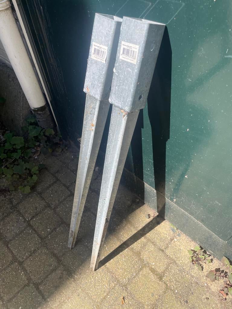 Paalhouders punt 5x5x75cm - 2 stuks, Tuin en Terras, Tuinhekken en Hekwerk, Ophalen, Nieuw, Overige typen
