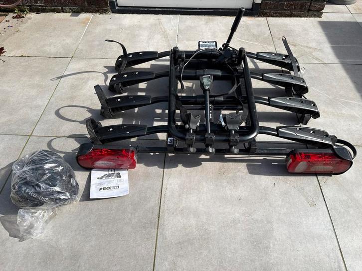 Pro User Amber IV Fietsendrager voor 4 fietsen, Auto diversen, Fietsendragers, Gebruikt, Trekhaakdrager, 3 fietsen of meer, Ophalen of Verzenden